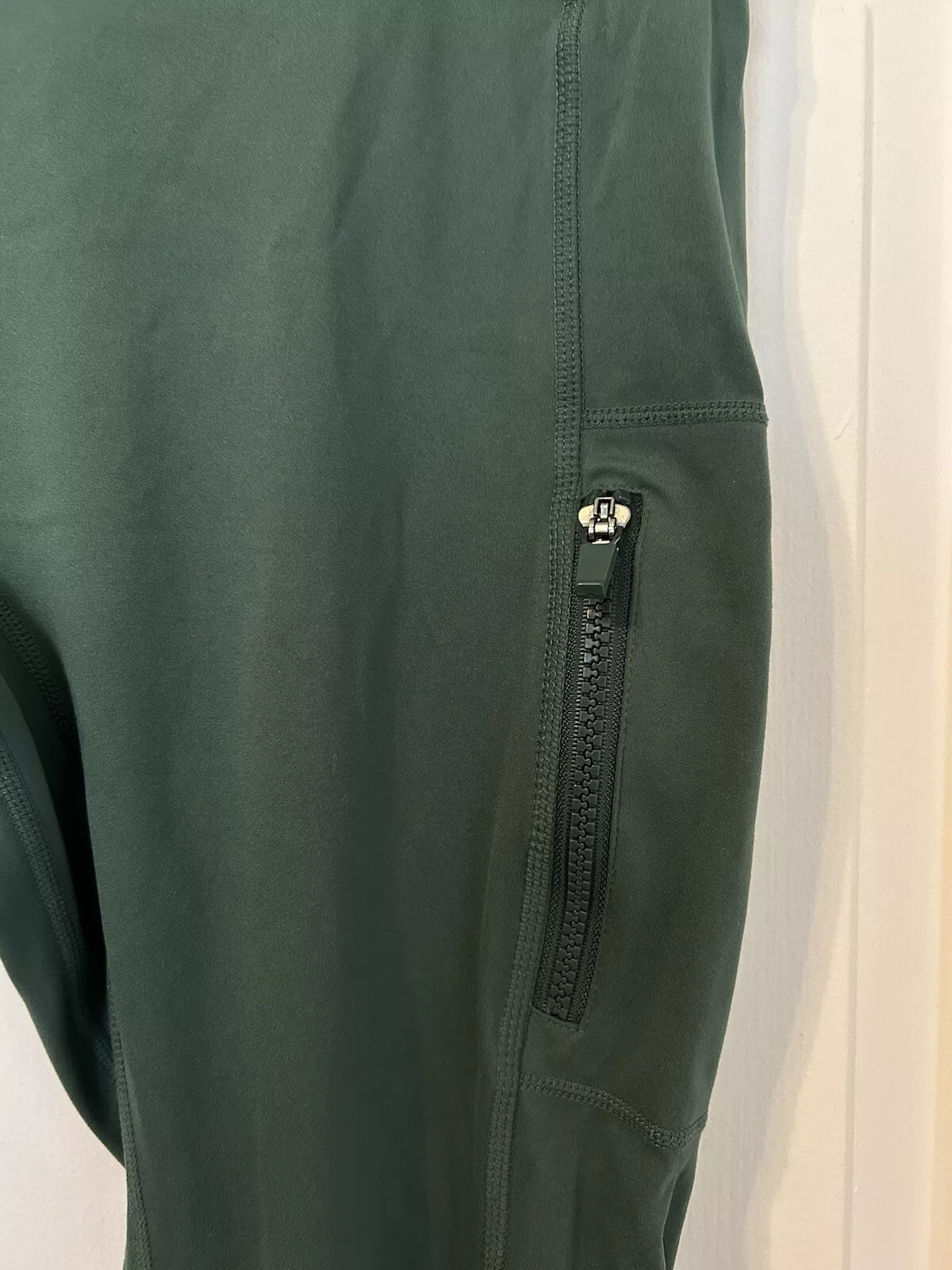fabletics trinity motion 365 high waisted pocket zippers leggings