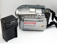 Sony HandyCam DCR-DVD301 Video Camera - FOR PARTS OR REPAIR
