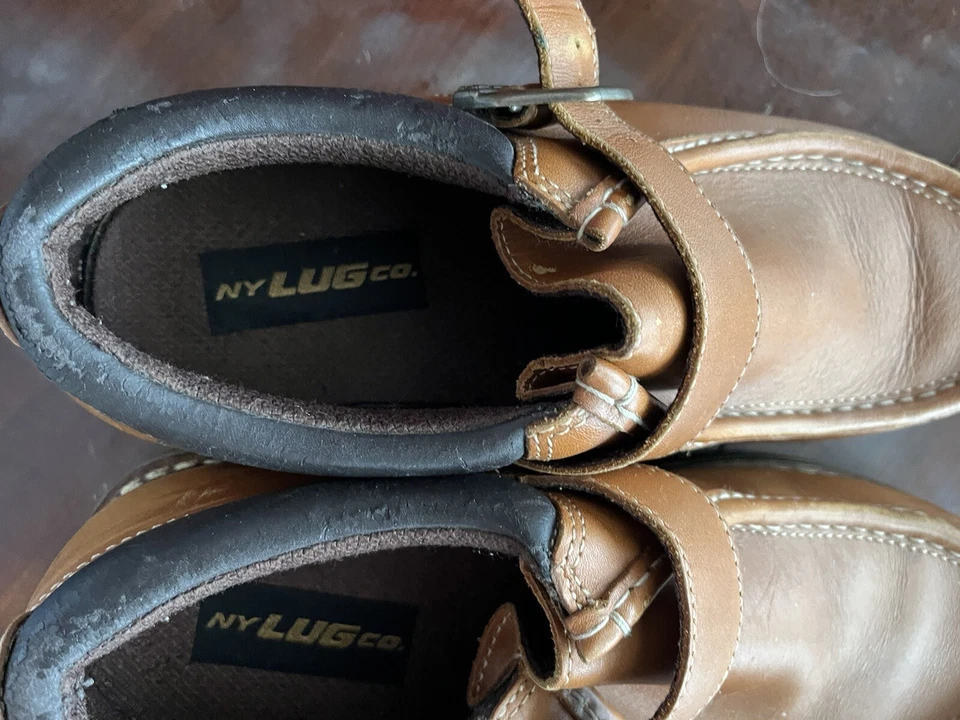 Botas Lugz Hombres Cuero Hebilla NY Lug Co Talla 10 Usadas en Excelente Condición Zapatos Cómodas Apenas Usadas Foto 3 de 4