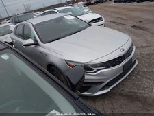 (LOCAL PICKUP ONLY) Passenger Quarter Glass US Built VIN 5 1st Digit Fits 16-20 