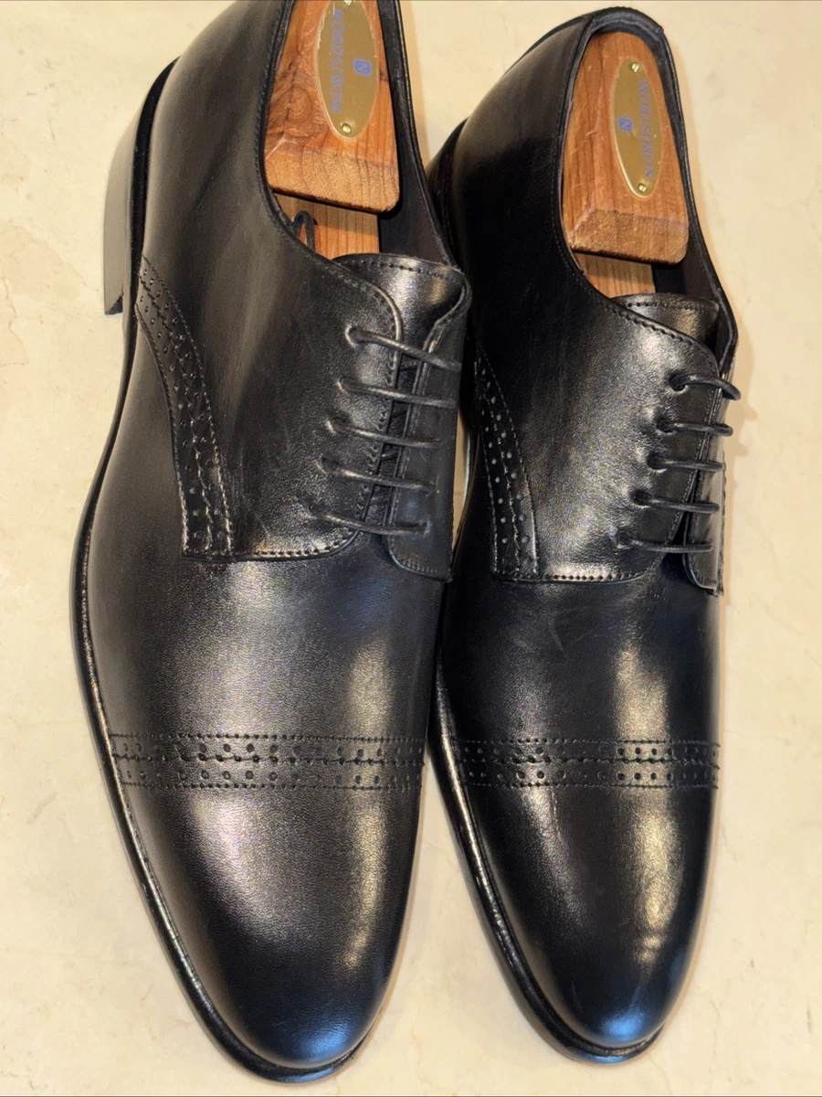 Bruno Magli Leather Upper Solid Dress Shoes for Men for sale  display picture 2