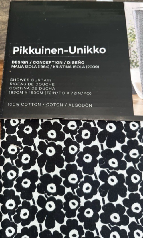 Marimekko~Shower Curtain~Pikkuinen Unikko~Black/White~Floral~100