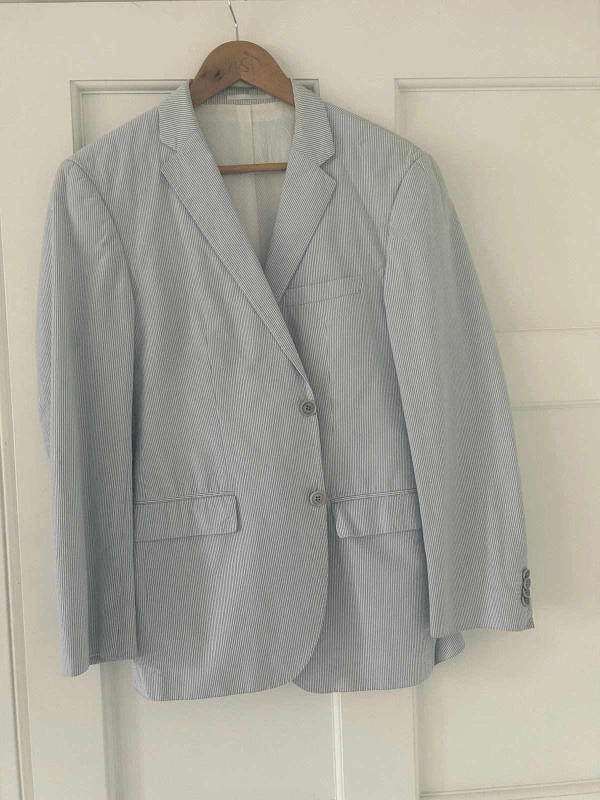 Hugo Boss Striped Blazer Size 48 (UK)