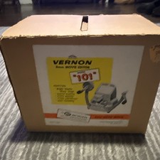 Vernon 8MM Movie Editor model  101  as is with box