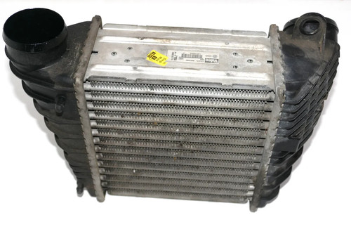 VW Golf 4 Audi A3 8L Ladeluftkühler Ladeluft Kühler -->1J0145803F/G