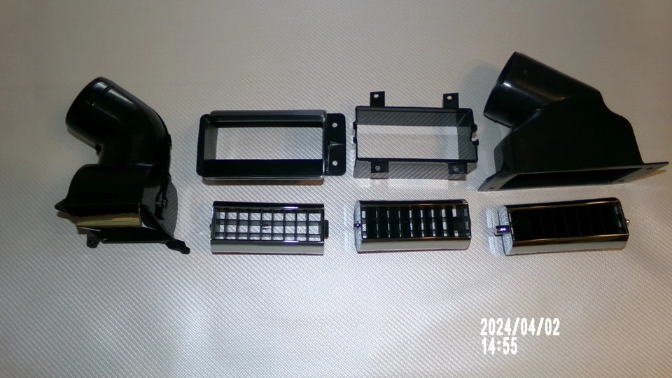 1981 - 1987 CHEVY GMC C10 Truck Blazer A/C Dash Vent Set K5 Blazer Suburban - Image 2 of 4