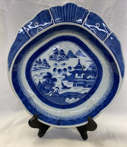 Rare Chinese Ceramic Blue White Bowl 19th Century Hand-Painted Export