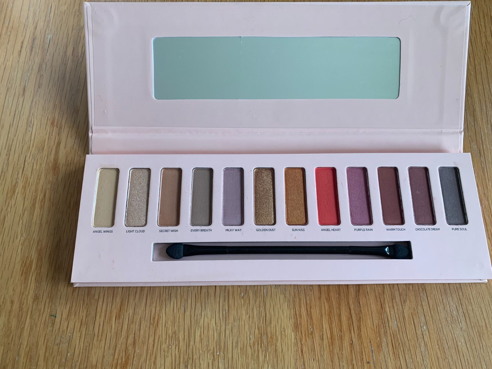 Brand New EVELINE Angel Dream Eyeshadow Palette X12 Shades Daily use & Smoky Eye