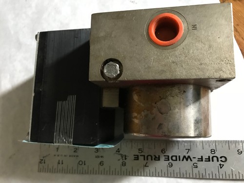 UFM GDN-1-5-G-S-O UNIVERSAL FLOW MONITOR B-H NO 1,GDN-1-5-G-S-O 75V 9-NGT,EO - Picture 6 of 9