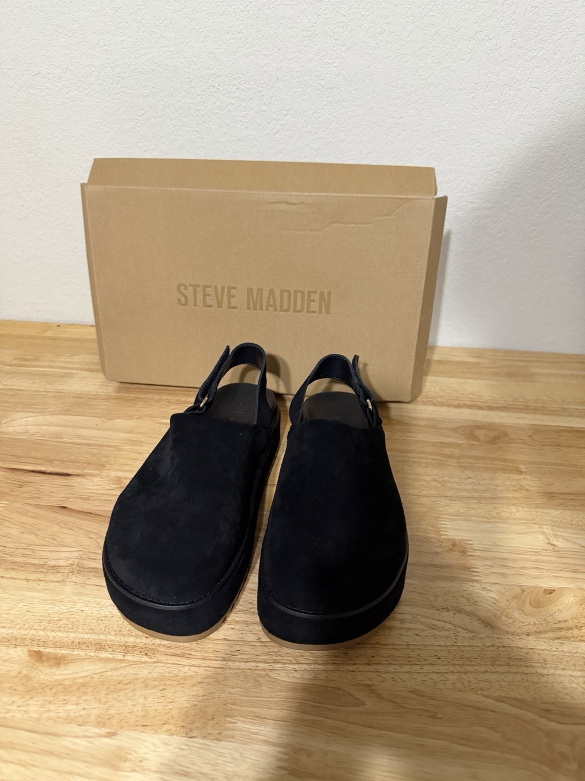 Steve Madden Women’s Black Platform Slingback Clogs Size 7 With Original Box