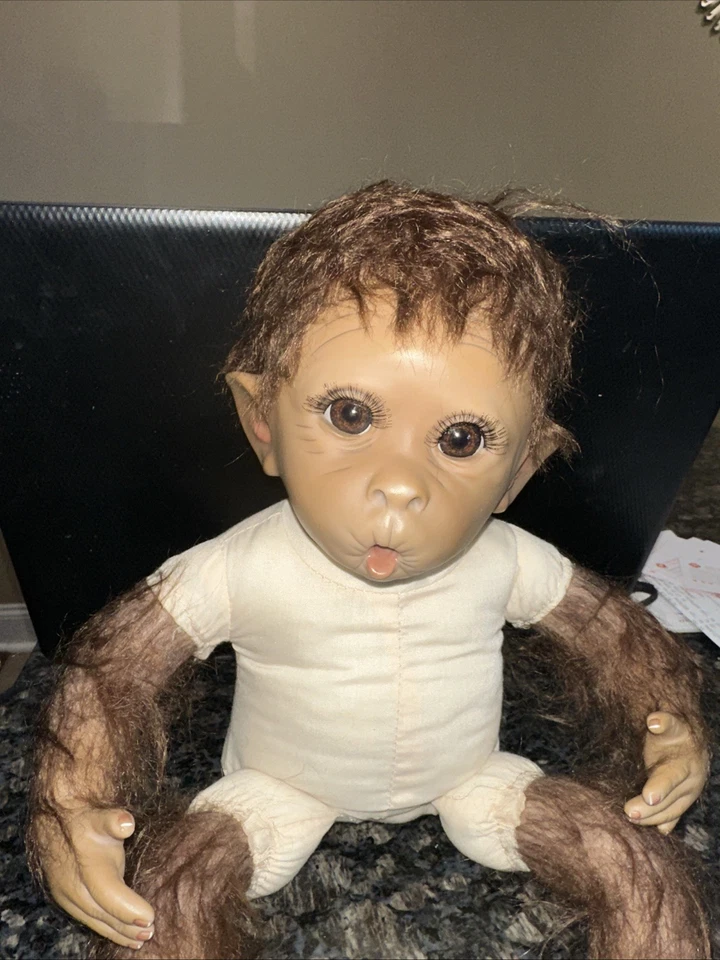 ADG Ashton Drake COCO 16" Real Touch Vinyl Monkey Baby Doll Linda Murray - Image 2 of 4