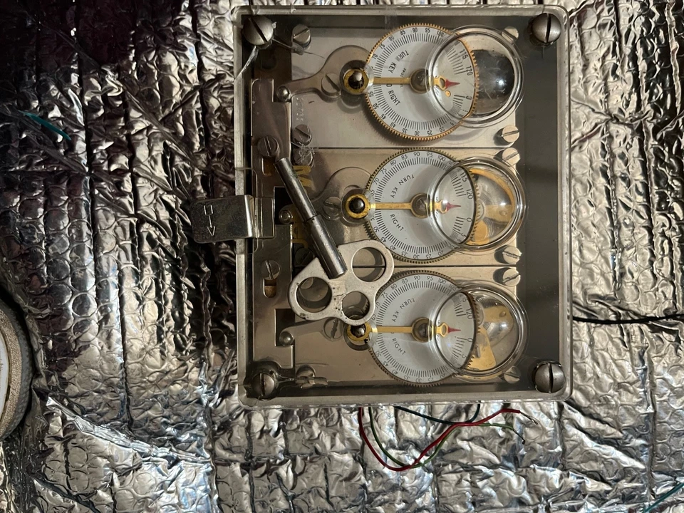 Mosler Temporizador Seguro con Llave Perfecto Funcionamiento Foto 3 de 4