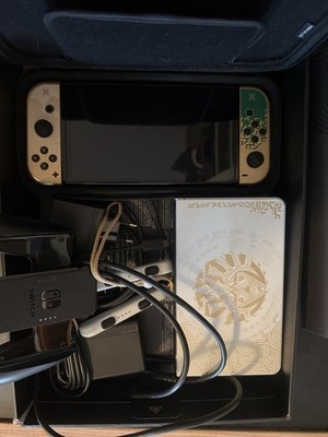 Nintendo Switch (OLED Model) The Legend of Zelda: Tears of the Kingdom