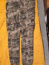 Bench brand camouflage cargo pants. Used Very Good Condition. Size 13 Years Old