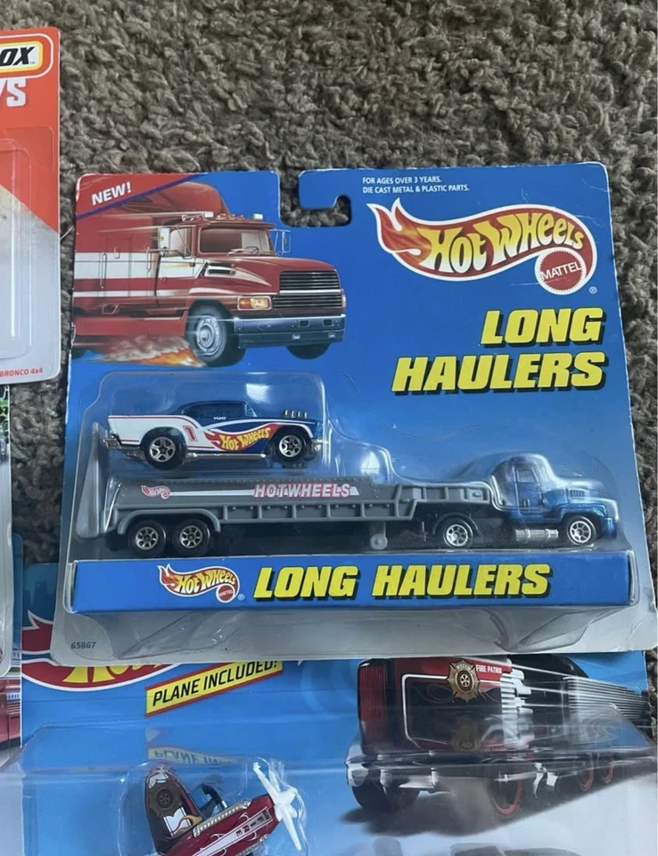 Hot Wheels Haulers & Matchbox Convoys lot of 8 ‘57 Chevy Pencil Pusher Ford Foto 2 de 4