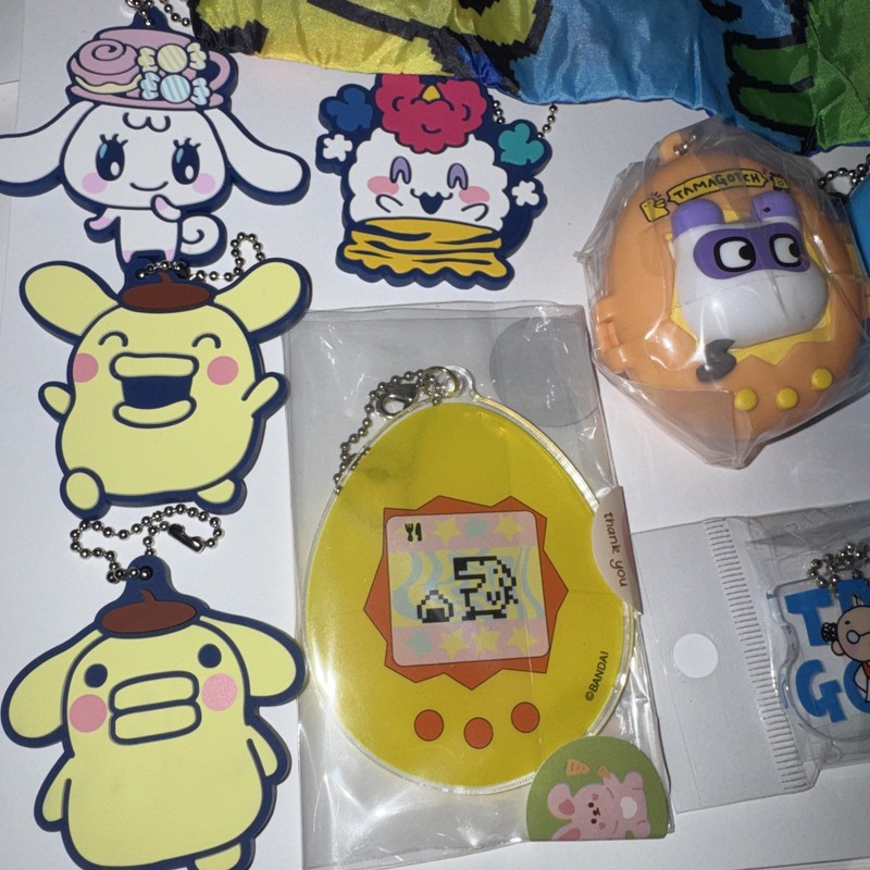 10 Piece Bundle Lot Keychain Locket Tamagotchi Cute Kawaii Japan Bag Button