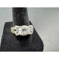 Vintage Sterling Silver 925 CZ Cubic Zirconia Round Engagement Ring Sz 8.25