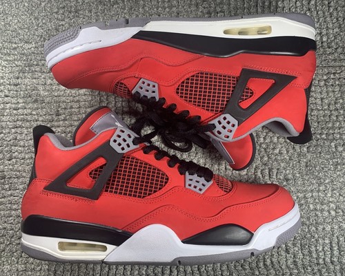Air Jordan 4 Retro \