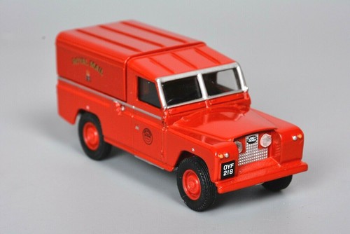 Corgi 07401 Royal Mail Land Rover LWB Pick-Up - Picture 4 of 7