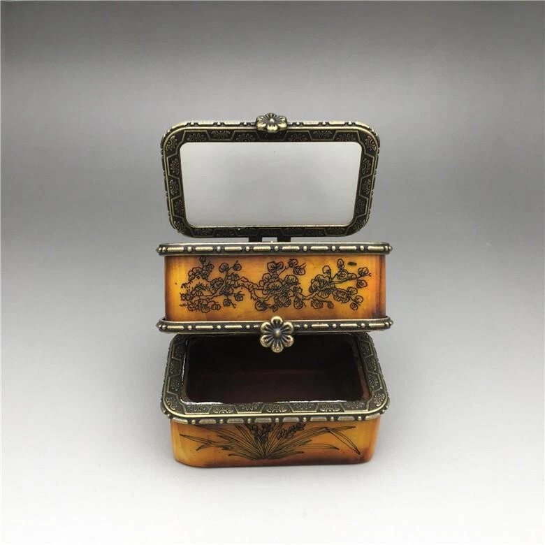 Joyero antiguo y antiguo de doble capa con incrustaciones de jade blanco sudor Foto 3 de 4