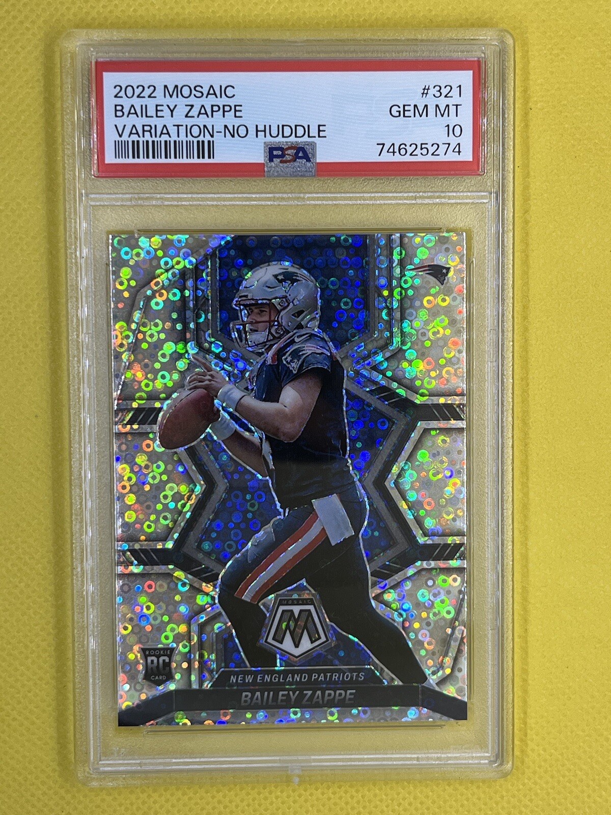 2022 Mosaic Bailey Zappe Variation No Huddle Disco Prizm RC Patriots PSA 10