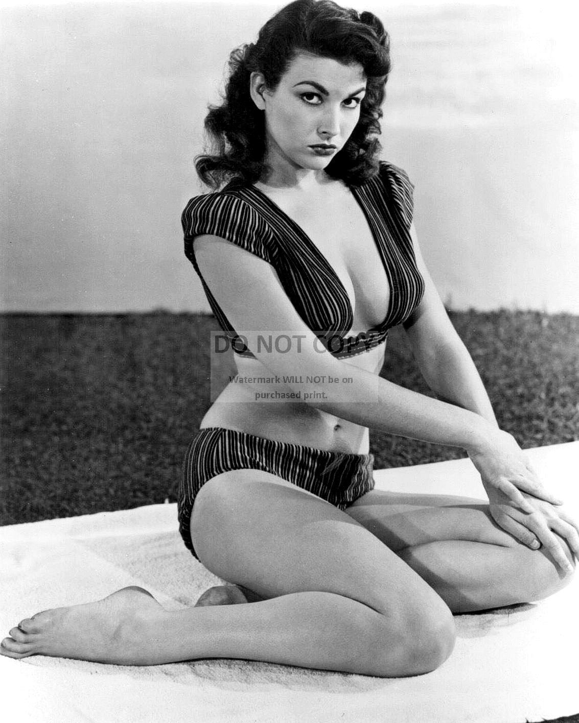 ACTRESS MARA CORDAY PIN UP - 8X10 PUBLICITY PHOTO (BB-321) | eBay
