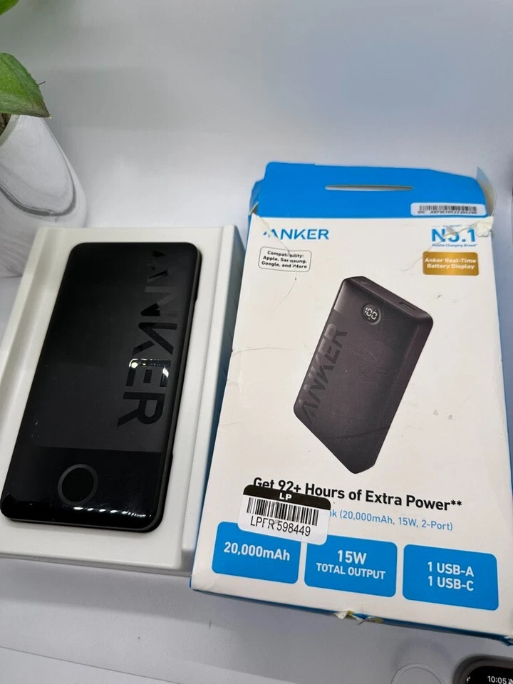 Banco de alimentación Anker 20000 mAh 15 W - negro Foto 3 de 4