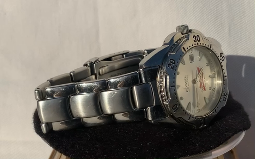 Vintage Fossil PR-5104 Budweiser quartz Watch                      w132 - Video 1 of 1