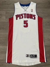 Detroit Pistons Kentavious Caldwell-Pope Rookie Game Worn Used Jersey MGG LOA