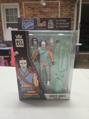 Loyal Subjects BST AXN TMNT Cartoon Casey Jones Skull Face 5" Figure (A163)