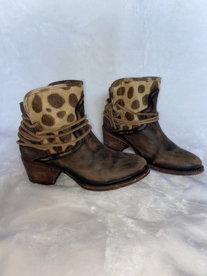 Freebird Casey Cognac Distressed Leather Leopard Print Cowhide Ankle Boots Sz 9