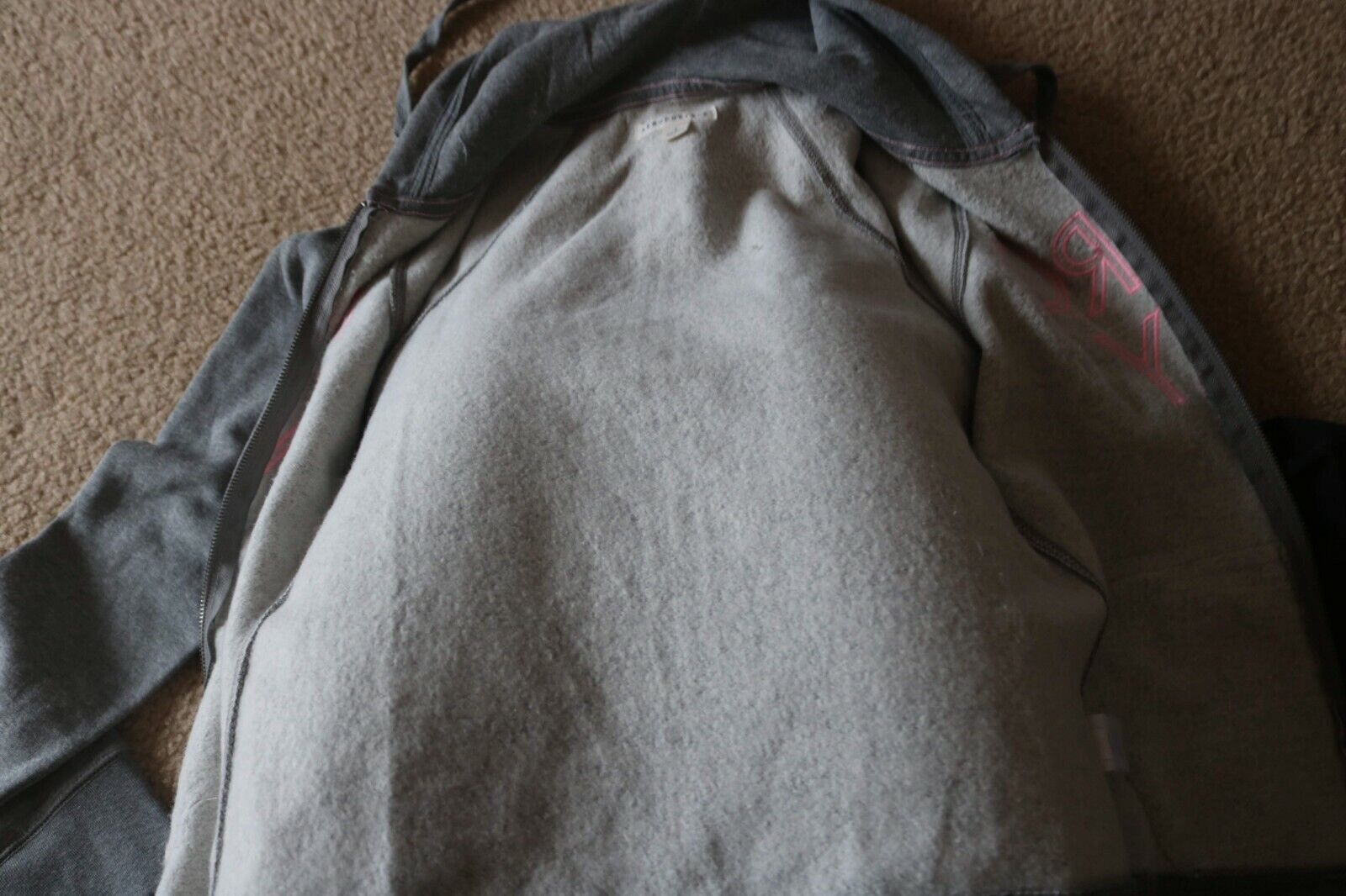 Picture 2 of 5