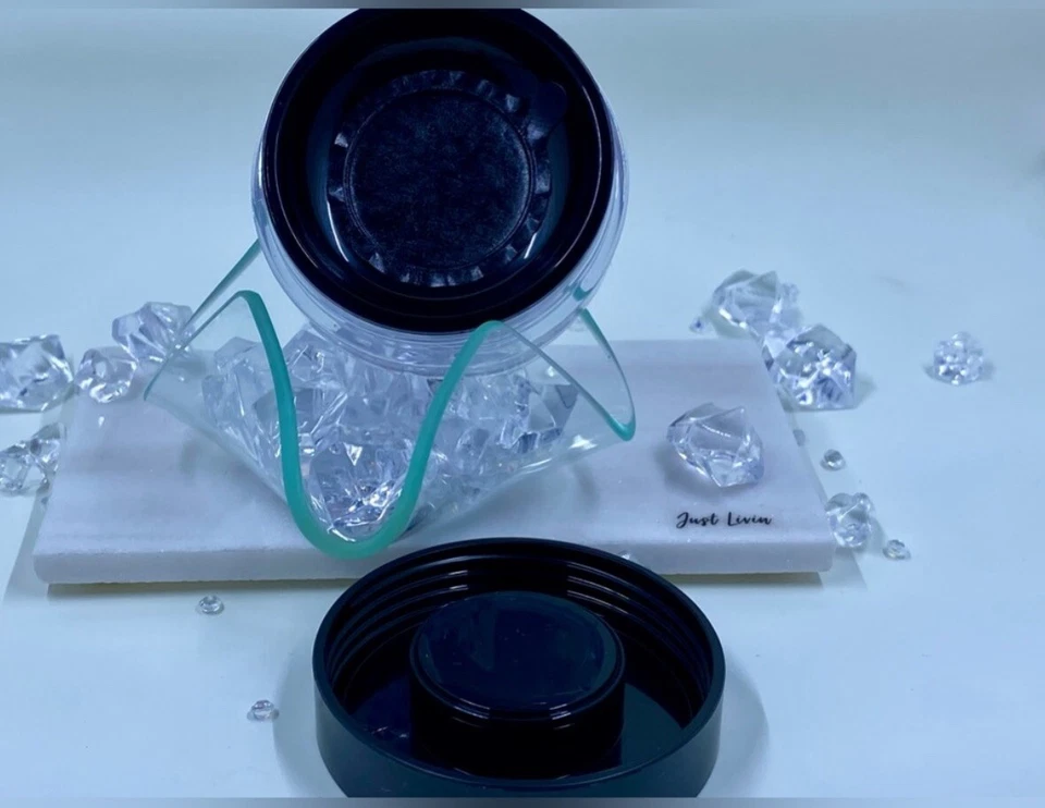 ‘Just Flirting’, Studio Fix Perfecting Powder - Image 4 of 4