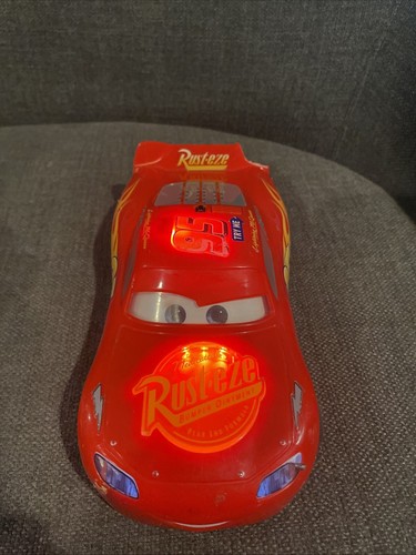 Disney Pixar Cars Lightning McQueen Thinkway Lichter bewegliche Augen sprechen funktioniert - Bild 3 von 9