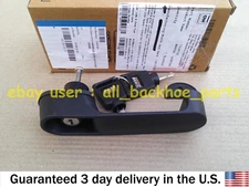 CASE PARTS - GENUINE CASE DOOR HANDLE LOCK WITH KEY (PART NO. 73347081)