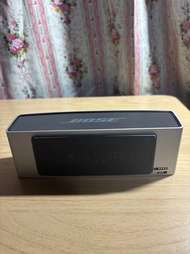 Bose SoundLink mini Bluetooth Portable Speaker Silver Used Power Supply OK Japan - Image 2 of 4