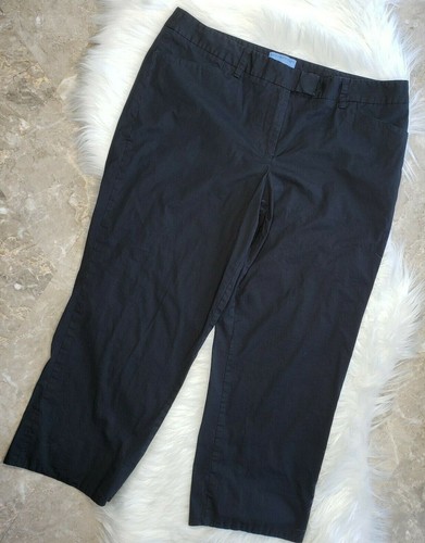 SIMPLY VERA WANG Black Cropped Capri 