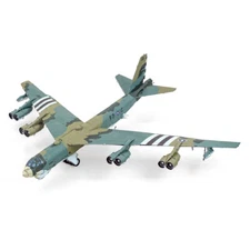 Fascinations Metal Earth B-52 STRATOFORTRESS American Bomber 3D Model Kit ME1037