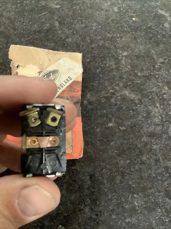 Nos Ford Cortina Escort Toggle Switch Made In England  - Image 2 of 4