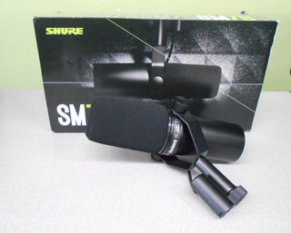 WOW!! Shure Microphone SM7B Vocal Broadcast Streaming Cardioid Dynamic
