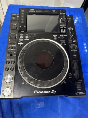 Pioneer CDJ2000NXS2 Professional Multi Audio Player for sale