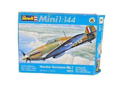 Revell Mini Hawker Hurricane Mk.1 Plastikmodellbausatz im Maßstab 1:144 4015 Originalverpackt.