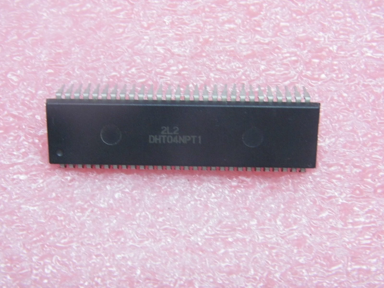 Servo processeur DHT04NPT1 à 56 broches pour régulation de haute précision
