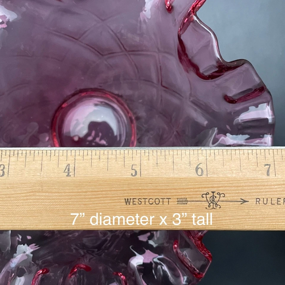 Edredón de arándano de vidrio artístico Fenton óptico con volantes compota/plato de caramelo EE. UU. 7" diámetro 3" t Foto 2 de 4