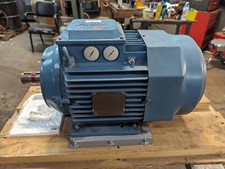 ABB 5.5 kw Electric Motor 3512 RPM 460 VAC 3 Phase M3BP 132SMF 2 IMB3/IM11001