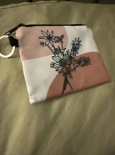 What An Adorable Digital Floral Print Zippered Coin Purse With Three Colors