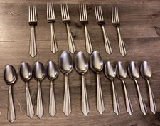 Medco Stainless Steel Silverware Spoon Set S 8 L3 Forks L6 Heavy Duty Unbranded