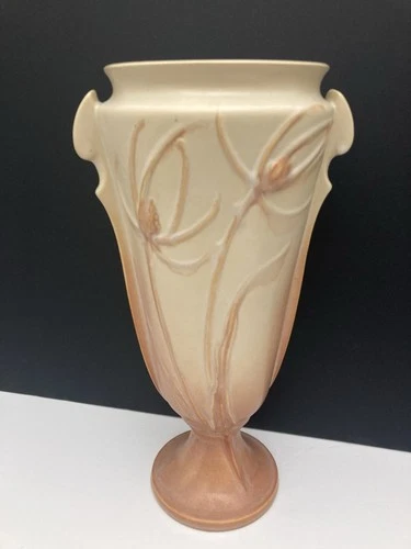 Vintage 1938 Roseville Teasel Ivory And Peach Deco Pottery Vase 12 1/2” No. 888
