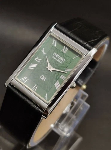Classic Vintage Seiko Slim Quartz Men's Wrist Watch