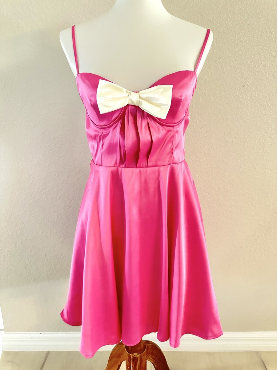 emo pink dress Goth Emo Halloween Barbie costume pink skater dress with white bow NWT Sz L